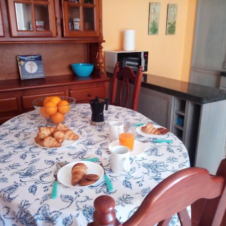 Hogar Laranafran Apartment ซานติอาโก เด กอมโปสเตลา ภายนอก รูปภาพ