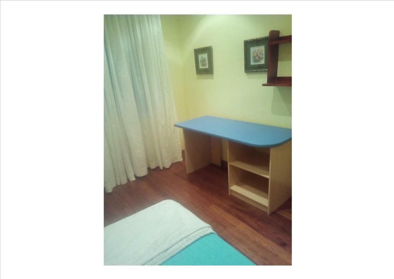 Hogar Laranafran Apartment ซานติอาโก เด กอมโปสเตลา ภายนอก รูปภาพ